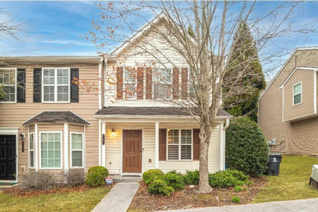 Beautiful Cozy 3-Bedroom Townhome Retreat 애틀랜타 외부 사진